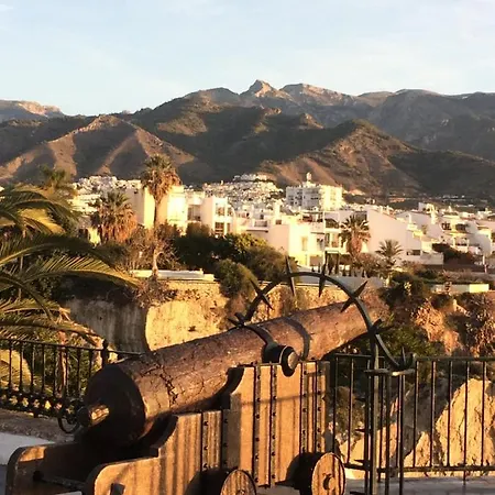 Sea&pool View Garden Palmeras * Nerja